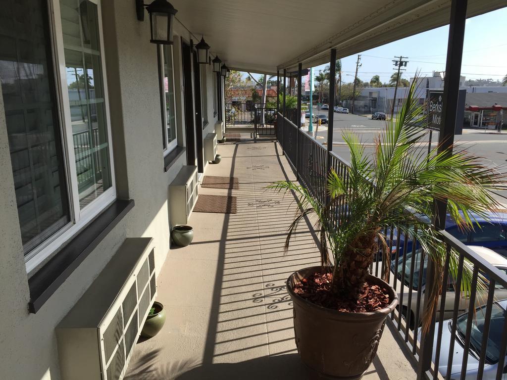 Berkshire Motor Hotel San Diego Esterno foto